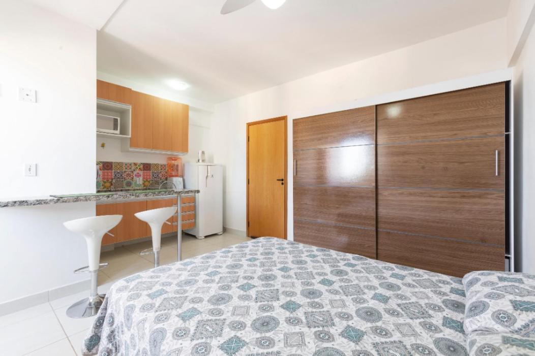 Spot Residence Sao Carlos 700M Da Usp Exterior photo