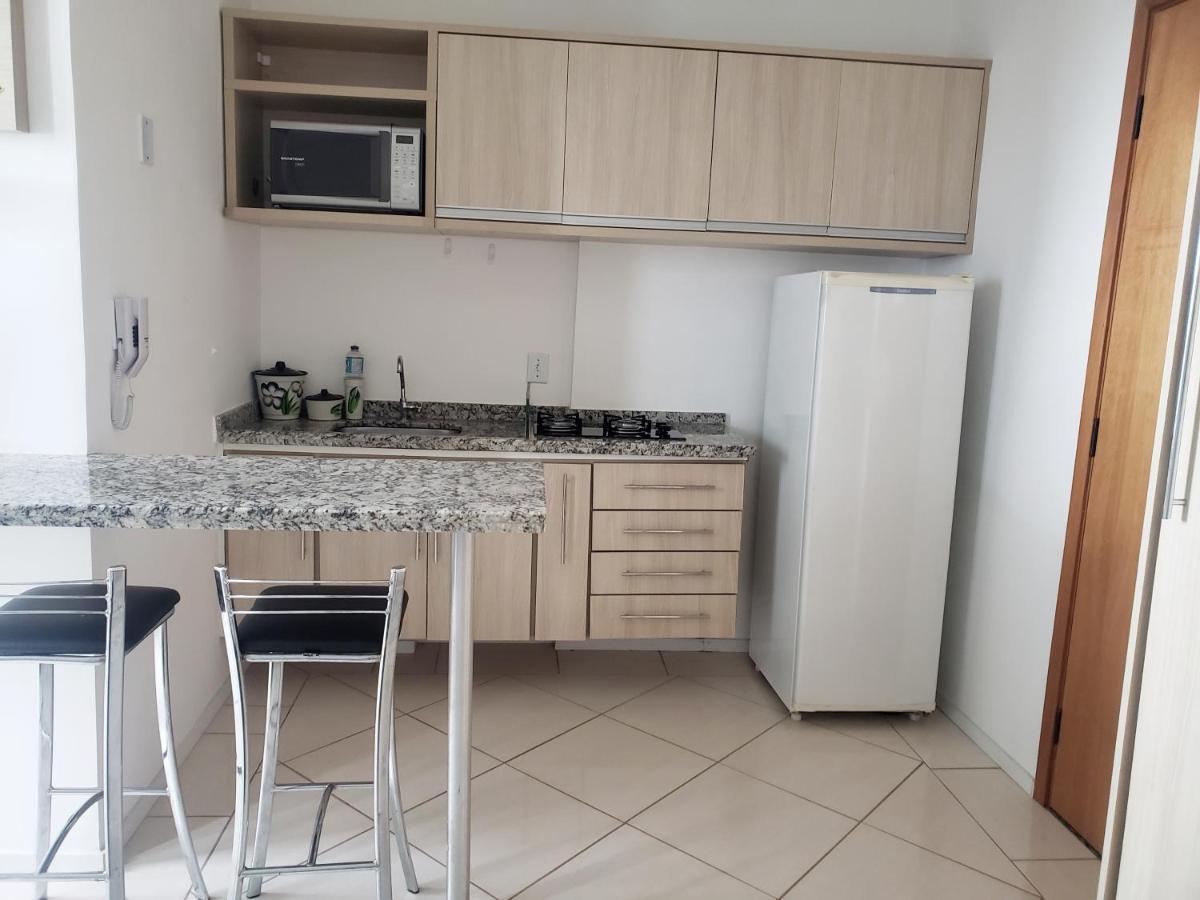 Spot Residence Sao Carlos 700M Da Usp Exterior photo