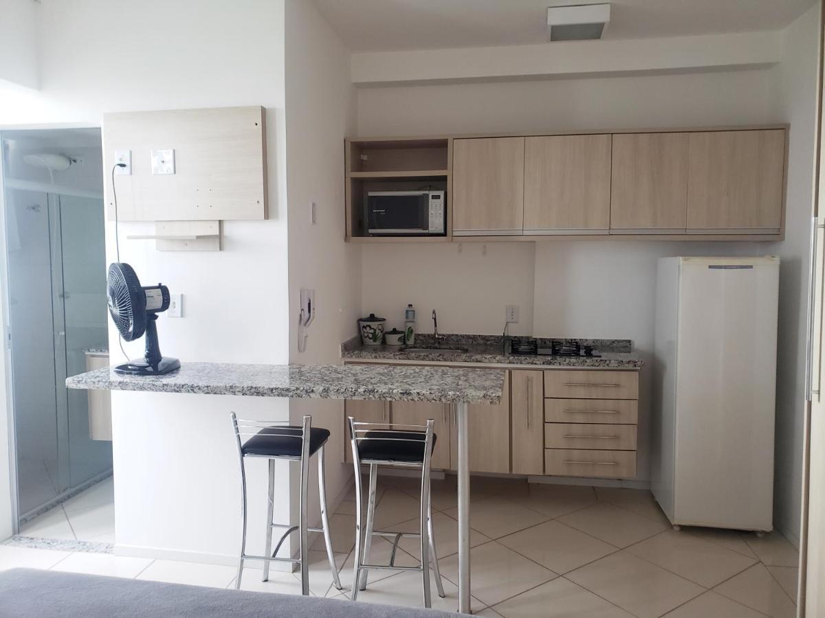Spot Residence Sao Carlos 700M Da Usp Exterior photo